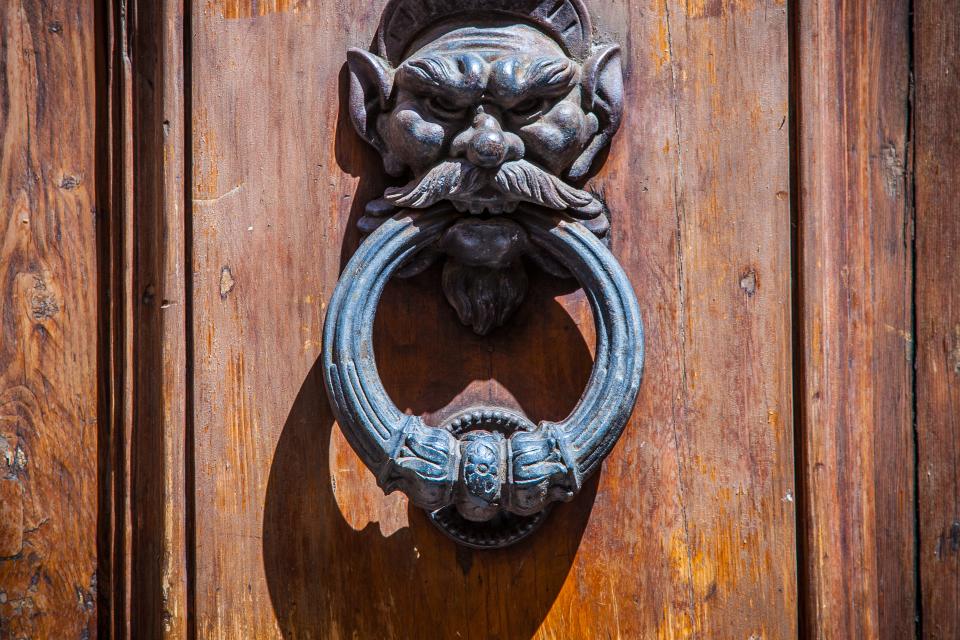 Bergamo Mid Century Door knocker.